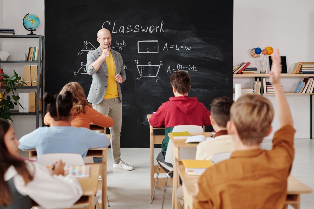 Student taking notes during a lesson